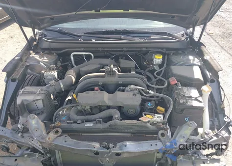 2018 Subaru Legacy 2.5I Premium из США, поврежденный, VIN 4S3BNAC6XJ3031336